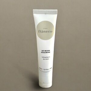 Flanerie Lily Bloom Hyaluronic Vivifying Serum